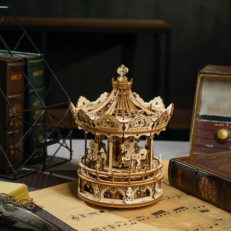 Starry Night Orrery Mechanical Music Box